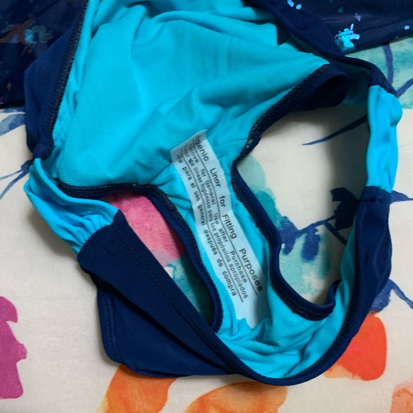 Blue and unicorn 🦄 (2) piece girls Bikini 👙 set - Picture 7 of 7